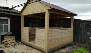 Бригада строителей в Кызыле