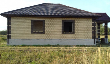 Бригада строителей в Липецке