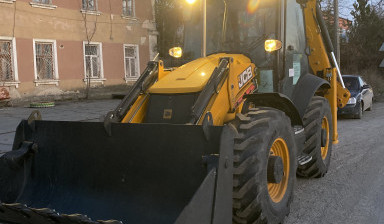 Услуги экскаватора-погрузчика 3cx super