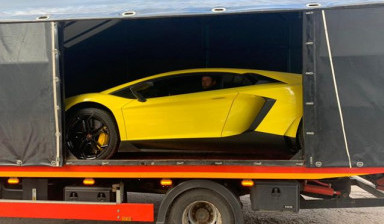 Крытый автовоз