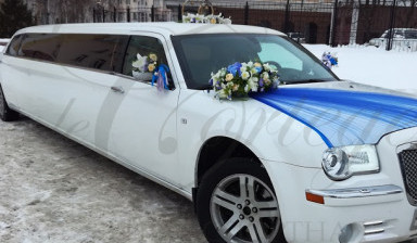 Лимузин Chrysler C300 в Белгороде
