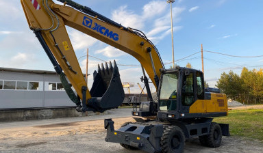 XCMG XE210WB