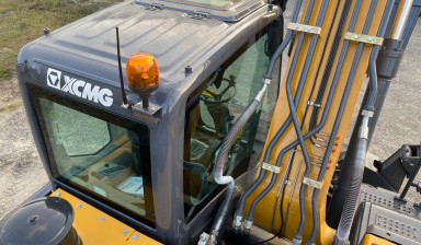 XCMG XE210WB