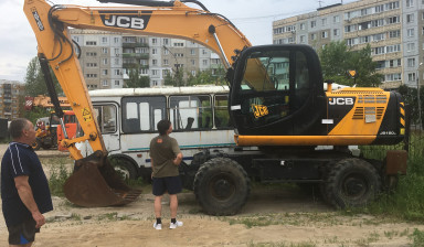 Экскаватор колёсный JCB 160