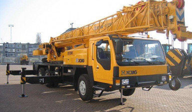 Автокраны, самопогрузчики в аренду xcmg