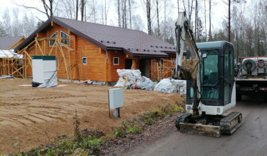 Аренда миниэкскаватора. Планировка, копка.