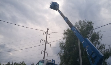 Аренда автовышки с телескопической стрелой.