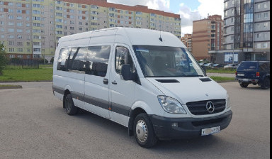 Пассажирские перевозки. Комфортабельный автобус.