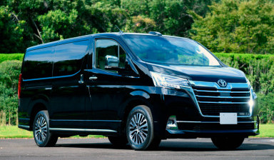 Аренда с водителем Toyota Hiace VIP Москва, РФ.
