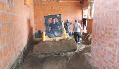 Услуги тяжелых мини погрузчиков от владельца.