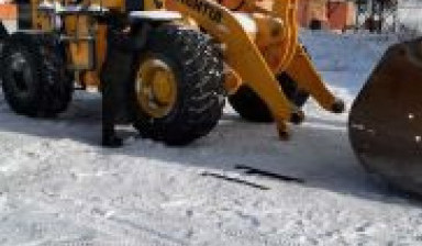 Планировка фронтальным погрузчиком в Чите