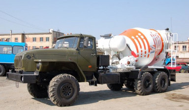 Автобетоносмеситель Урал