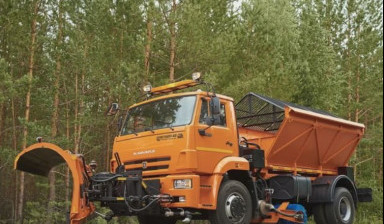 Быстрая уборка улиц, полив дорог в Горно-Алтайске