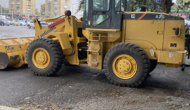 Услуги-аренда фронтального погрузчика