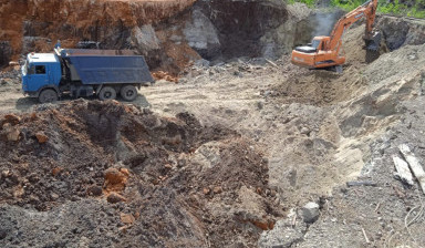 Услуги, аренда самосвала. Перевозка материалов.