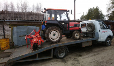 89042053381 Услуги эвакуатора со сходнями заказ.