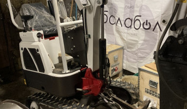 Мини Экскаватор с Гидробуром и Гидромолотом s-gidrmolotom
