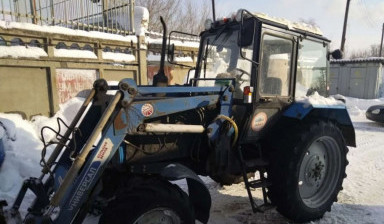 Уборка снега трактором