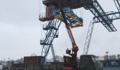 Манипулятор, автовышка камаз вездеход