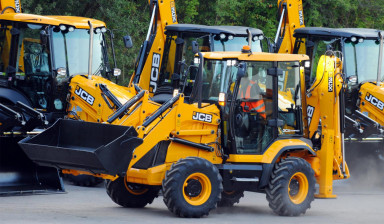 Экскаваторы-погрузчики JCB в аренду