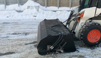 Услуги мини-погрузчика Барнаул, щетка, уборка.