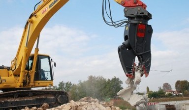 Аренда экскаватора Komatsu + Крашер + Гидромолот