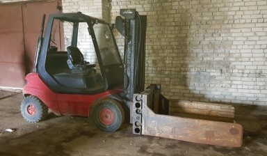 Погрузчик Linde H25D-03 с захватом для кип