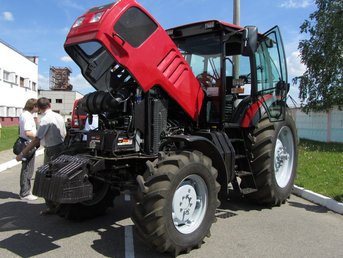 Трактор МТЗ-3522