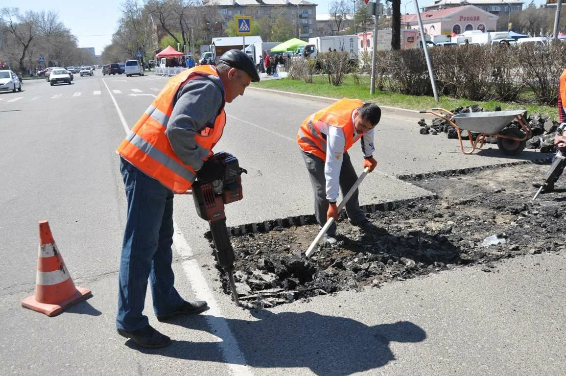 Дорожное покрытие, устройство