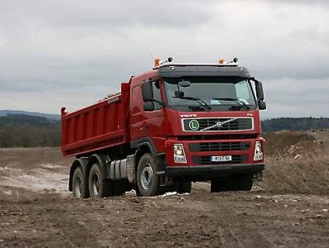 Самосвал Volvo FM 400