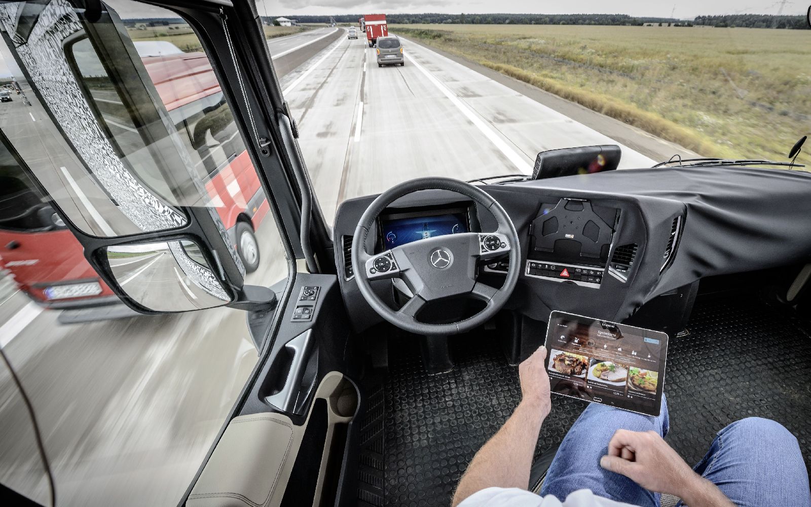 Грузовик Mercedes-Benz Future Truck 2025