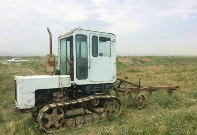 Гусеничный трактор Т-70