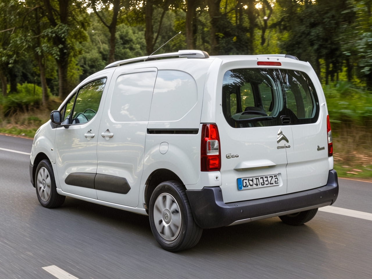 Опель Комбо (Opel Combo), грузовая версия Cargo , технические характеристики