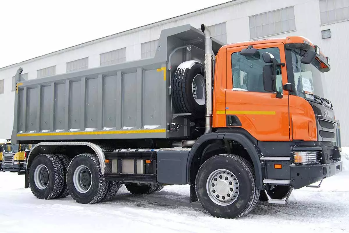 Скания (Scania), самосвал Р400