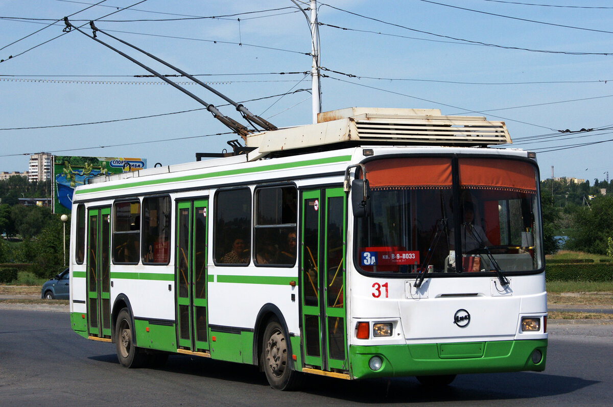 Троллейбус ЛиАЗ-5280
