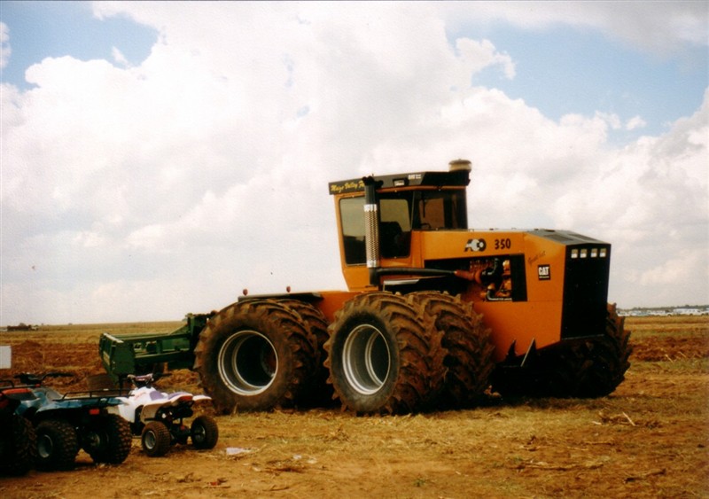Трактор ACO 600 Oubaas
