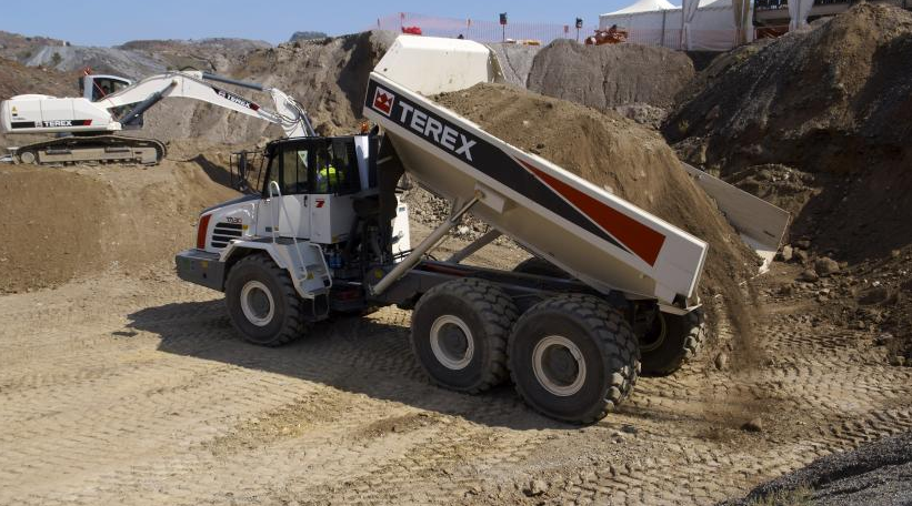 Terex Titan 3319