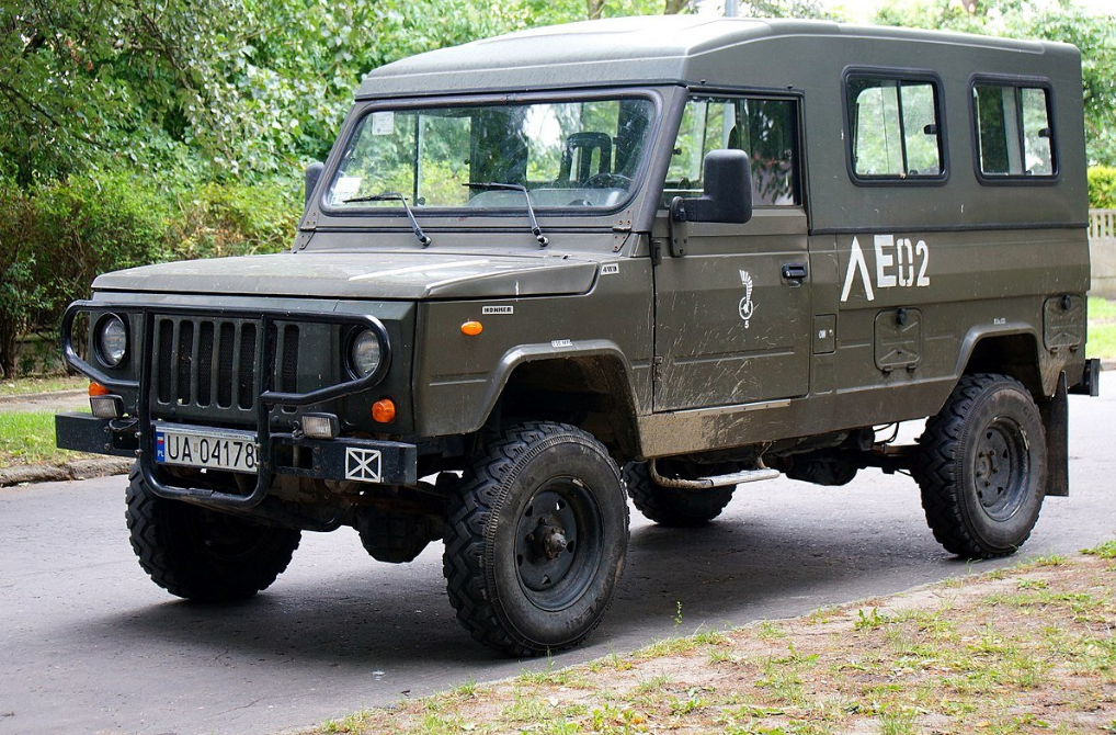 Тарпан хонкер автомобиль